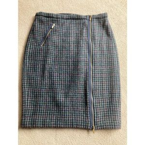 Plaid wool lined skirt for fall though winter season